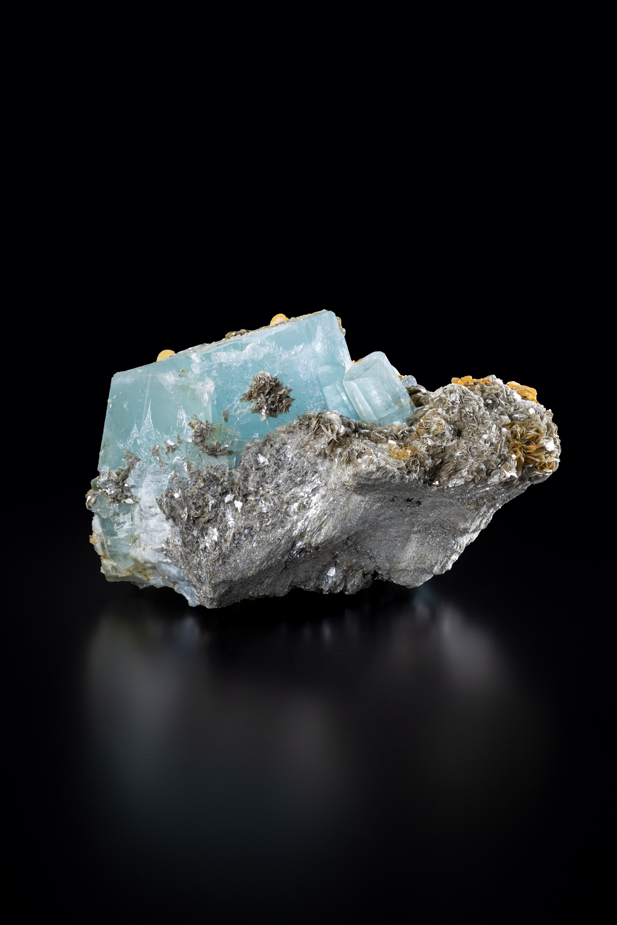 Aquamarine 17kg specimen