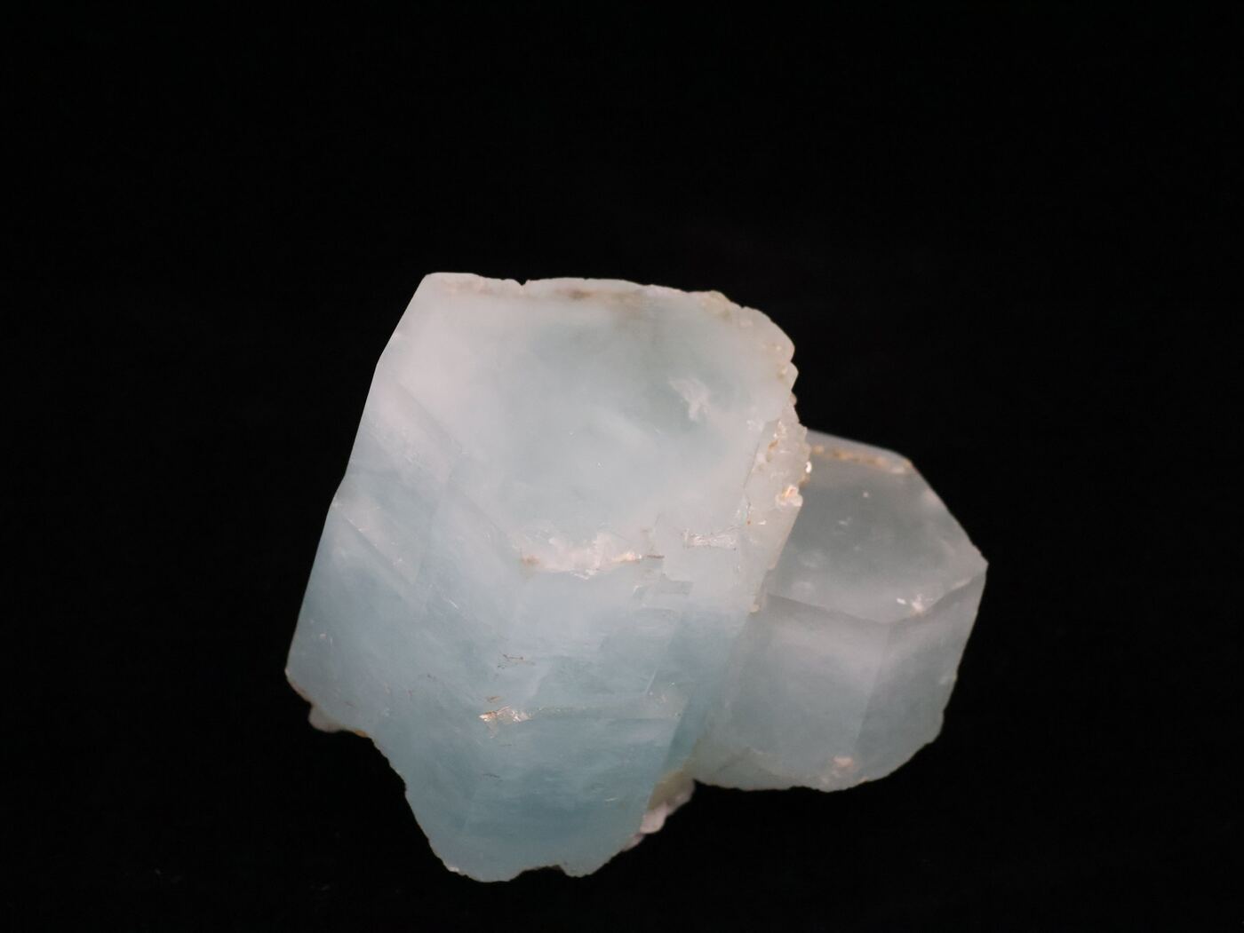 Aquamarine specimen